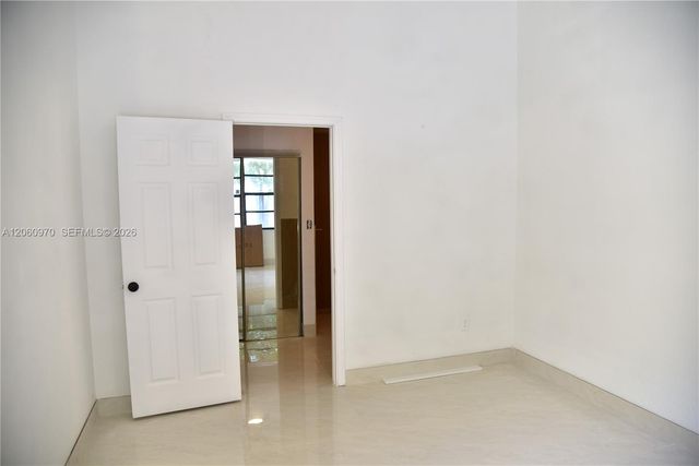 18954 NW 67th Pl 18954, Hialeah, FL 33015