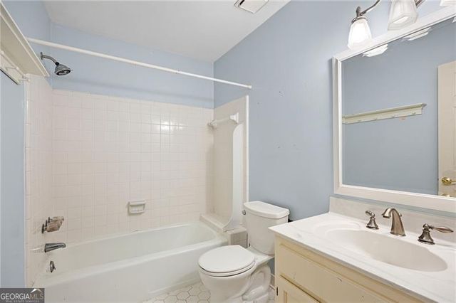 2785 Saddlebrook Way NW, Marietta, GA 30064