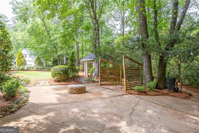 2785 Saddlebrook Way NW, Marietta, GA 30064