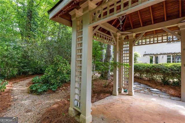 2785 Saddlebrook Way NW, Marietta, GA 30064