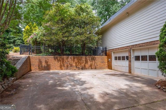 2785 Saddlebrook Way NW, Marietta, GA 30064