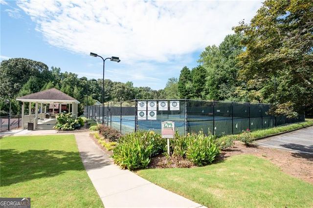 2785 Saddlebrook Way NW, Marietta, GA 30064