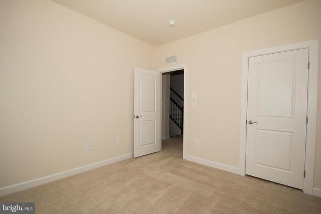 2912 MIDDLEHAM CT, Hanover, MD 21076