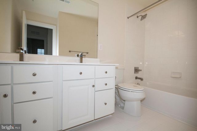 2912 MIDDLEHAM CT, Hanover, MD 21076
