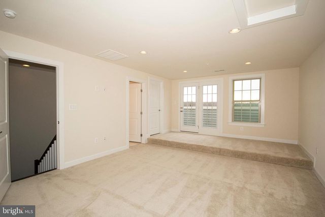 2912 MIDDLEHAM CT, Hanover, MD 21076