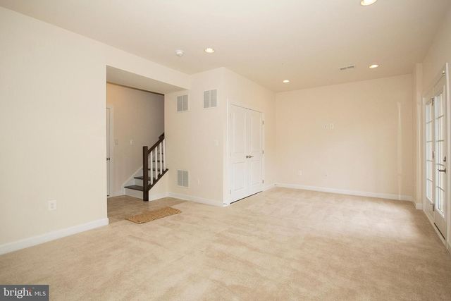 2912 MIDDLEHAM CT, Hanover, MD 21076