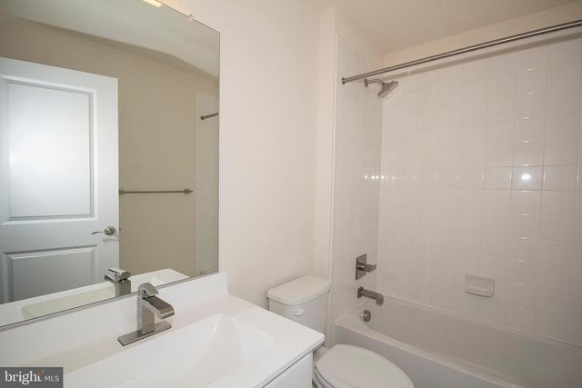 2912 MIDDLEHAM CT, Hanover, MD 21076
