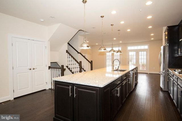 2912 MIDDLEHAM CT, Hanover, MD 21076