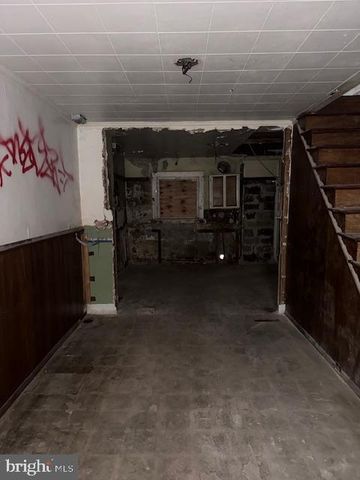 528 S CATHERINE ST, Baltimore, MD 21223