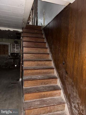 528 S CATHERINE ST, Baltimore, MD 21223