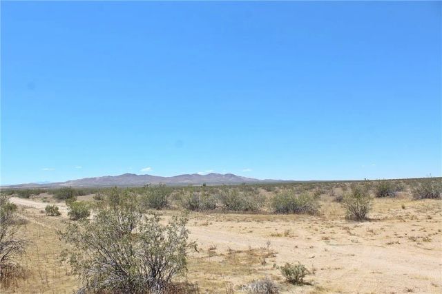 1111 Apache, Adelanto, CA 92301