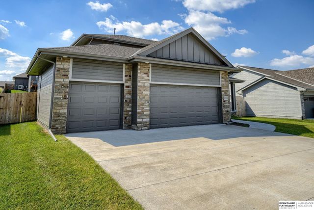 12110 Quail Drive, Bellevue, NE 68123