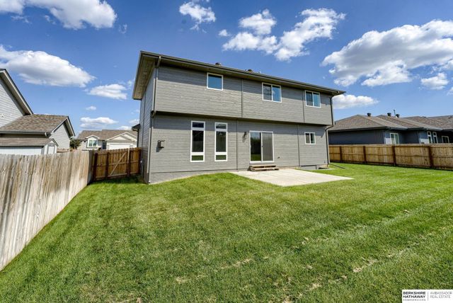 12110 Quail Drive, Bellevue, NE 68123