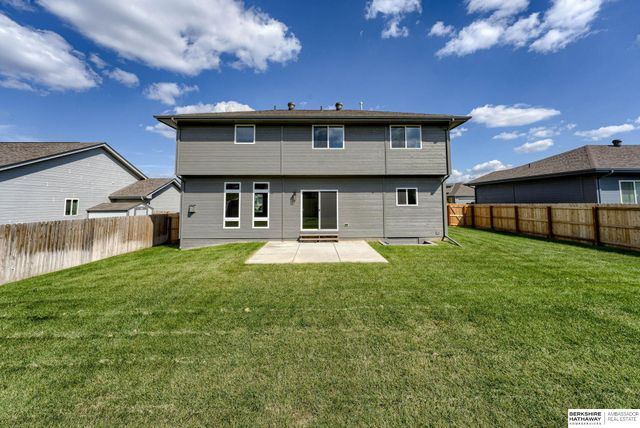 12110 Quail Drive, Bellevue, NE 68123