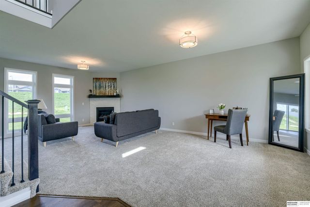 12110 Quail Drive, Bellevue, NE 68123