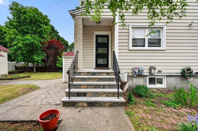 225 Grove St., Melrose, MA 02176