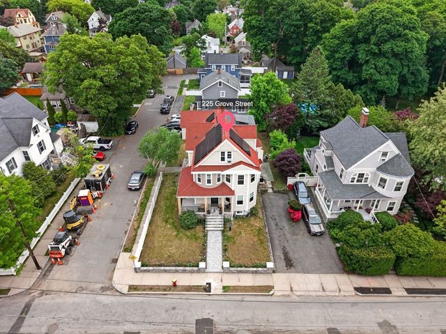 225 Grove St., Melrose, MA 02176