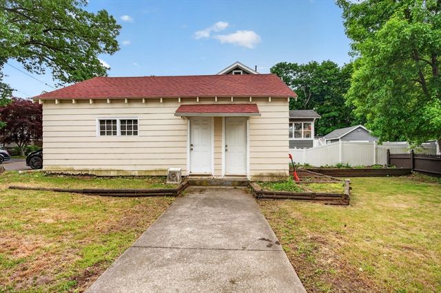 225 Grove St., Melrose, MA 02176
