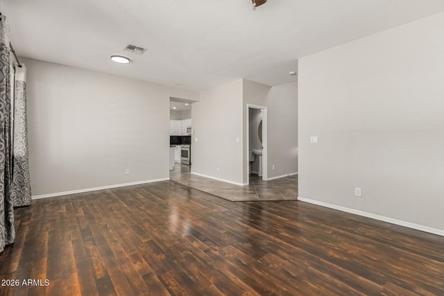 3751 W DESERT CREEK Lane, Phoenix, AZ 85086