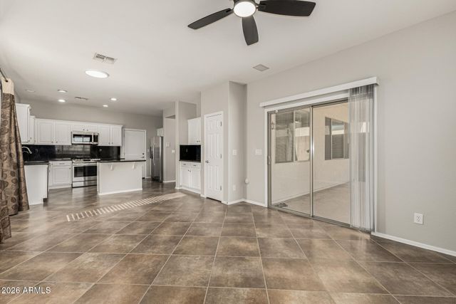 3751 W DESERT CREEK Lane, Phoenix, AZ 85086