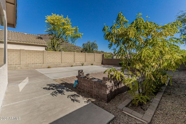 3751 W DESERT CREEK Lane, Phoenix, AZ 85086