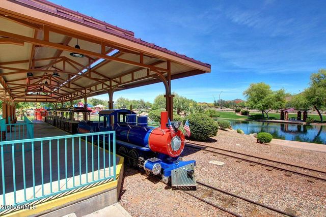 3751 W DESERT CREEK Lane, Phoenix, AZ 85086