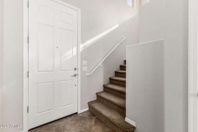 3751 W DESERT CREEK Lane, Phoenix, AZ 85086