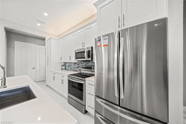 325 Tropicana PKWY E, Cape Coral, FL 33909