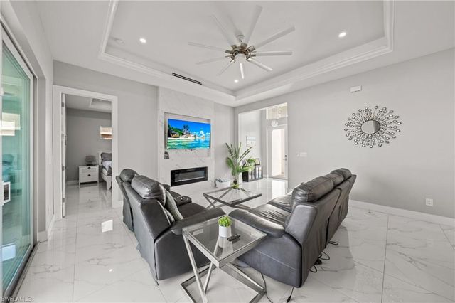 325 Tropicana PKWY E, Cape Coral, FL 33909