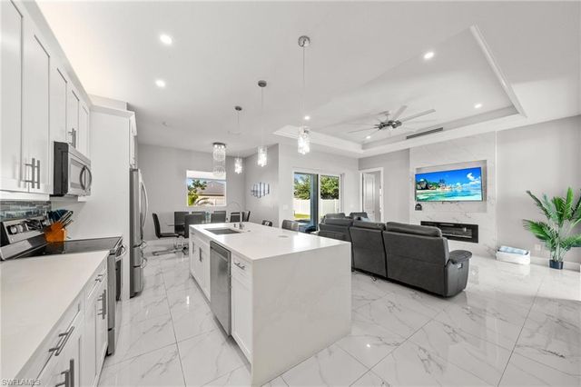 325 Tropicana PKWY E, Cape Coral, FL 33909