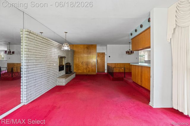 1005 Burlington Drive, Flint, MI 48503