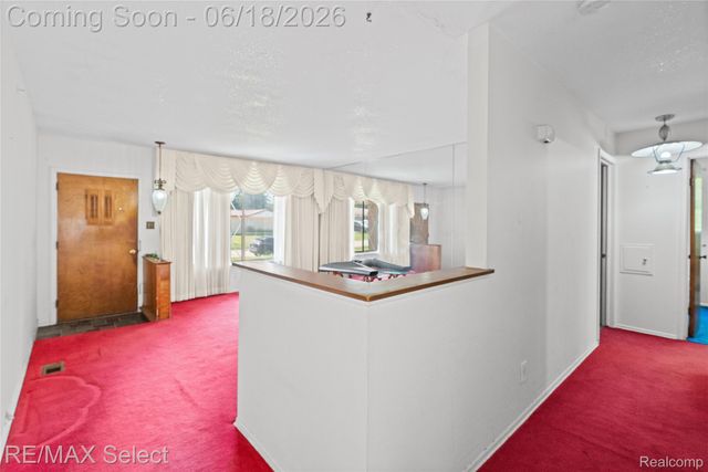 1005 Burlington Drive, Flint, MI 48503