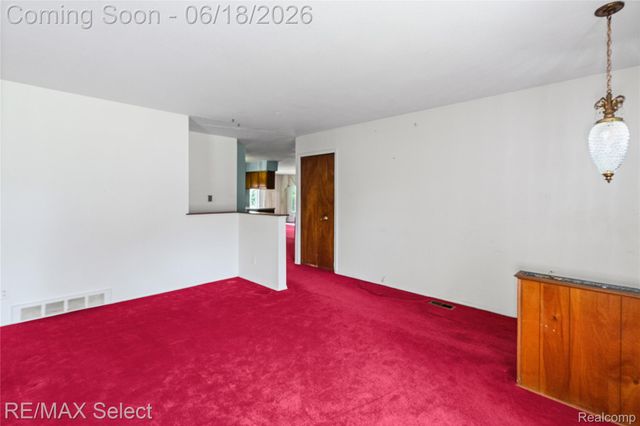 1005 Burlington Drive, Flint, MI 48503