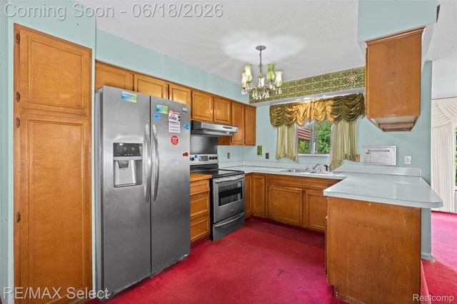 1005 Burlington Drive, Flint, MI 48503