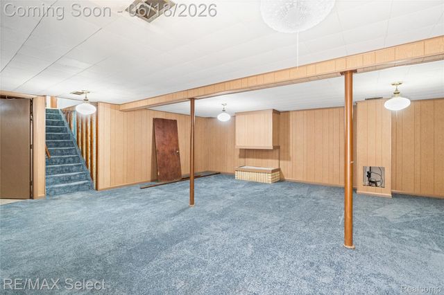 1005 Burlington Drive, Flint, MI 48503