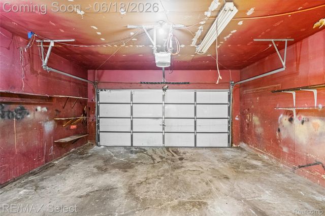 1005 Burlington Drive, Flint, MI 48503