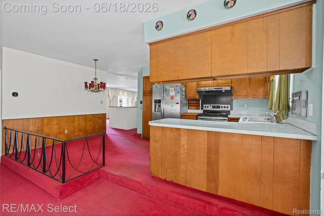 1005 Burlington Drive, Flint, MI 48503