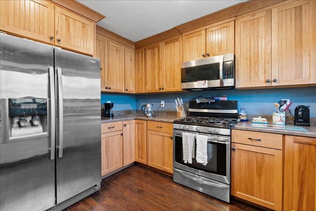 13672 Sun Forest Dr, Penn Valley, CA 95946