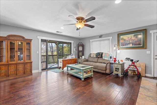 13672 Sun Forest Dr, Penn Valley, CA 95946