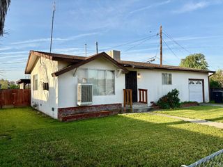 1215 Washington Street, Hanford, CA 93230
