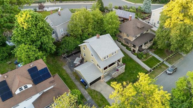 27 Fellsmere Rd, Malden, MA 02148