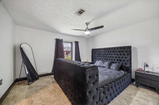 511 Avenue I, South Houston, TX 77587