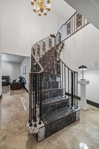 511 Avenue I, South Houston, TX 77587