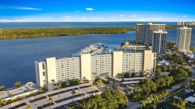 124 Lakeshore Drive 9290, North Palm Beach, FL 33408