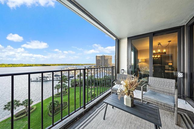 124 Lakeshore Drive 9290, North Palm Beach, FL 33408