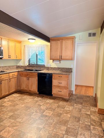 2509 La Cumbra Circle, Rancho Cordova, CA 95670