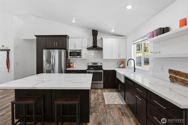 12847 Bear Lake Drive SW, Port Orchard, WA 98367