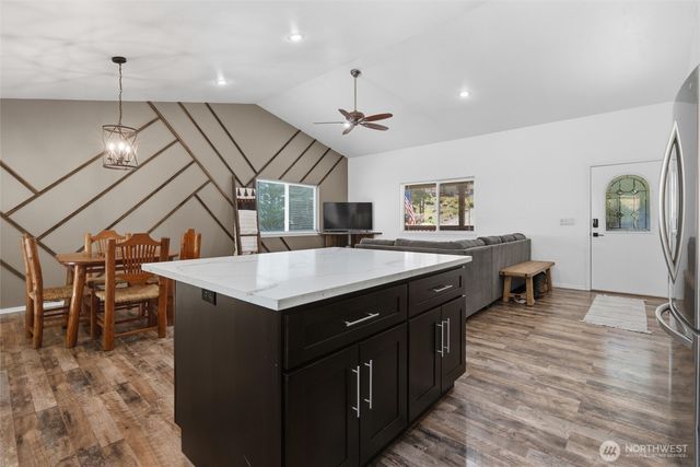 12847 Bear Lake Drive SW, Port Orchard, WA 98367