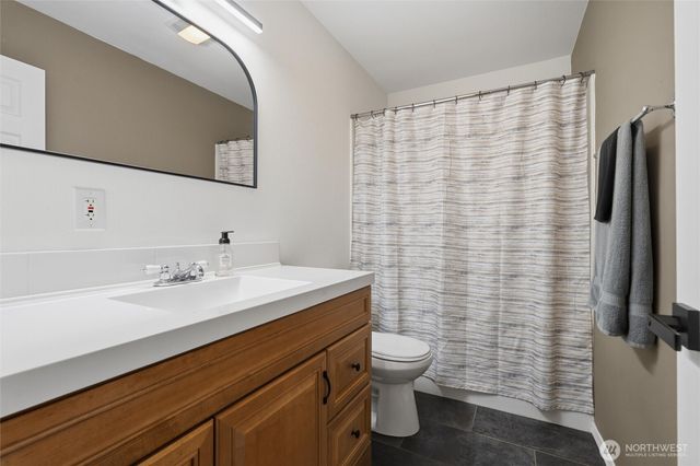 12847 Bear Lake Drive SW, Port Orchard, WA 98367