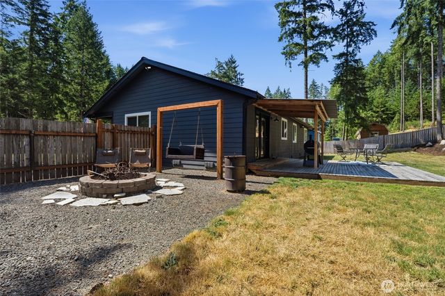 12847 Bear Lake Drive SW, Port Orchard, WA 98367